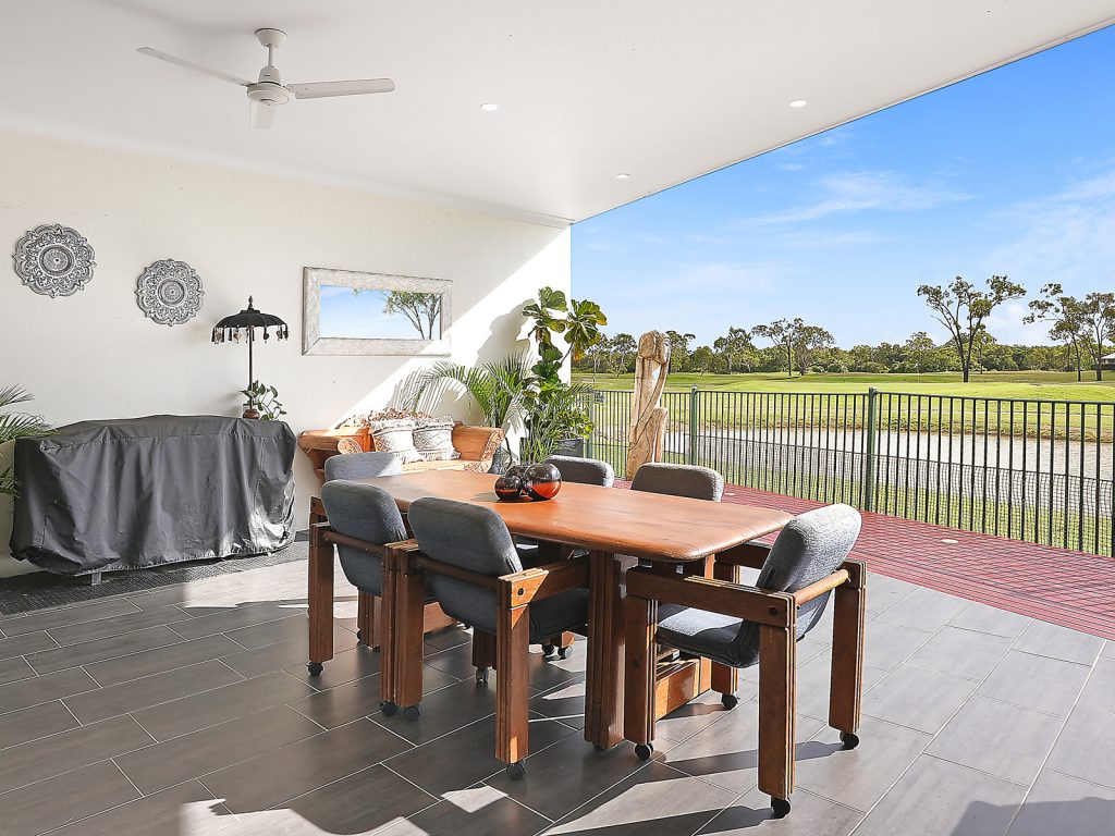 Sold - 95 Green Tee Terrace - New Property in Kirwan - Real Estate by Brad Matheson