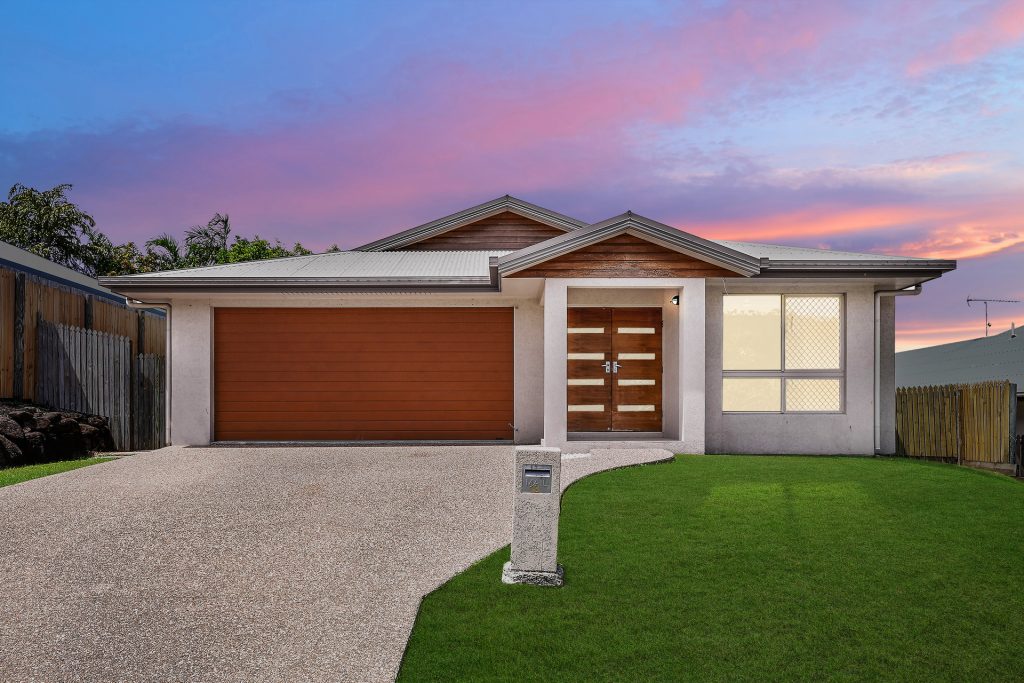 13 Lockyer Place, Mount Louisa