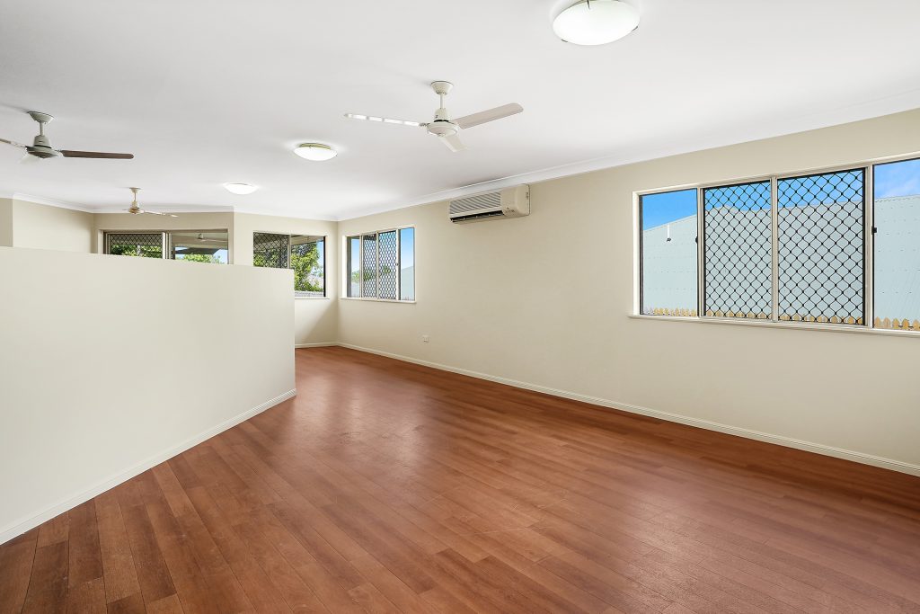 Sold - 13 Lockyer Place - New Property in Mount Louisa - Real Estate by Brad Matheson