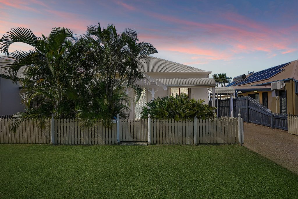 Sold - 7 Florida Place - New Property in Kirwan - Real Estate by Brad Matheson