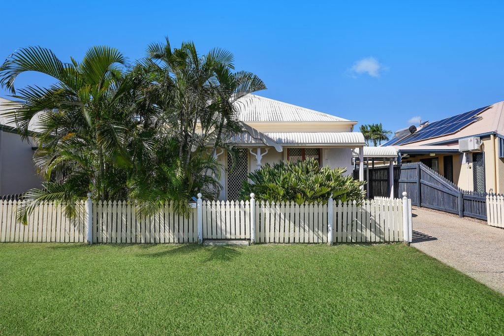 Sold - 7 Florida Place - New Property in Kirwan - Real Estate by Brad Matheson