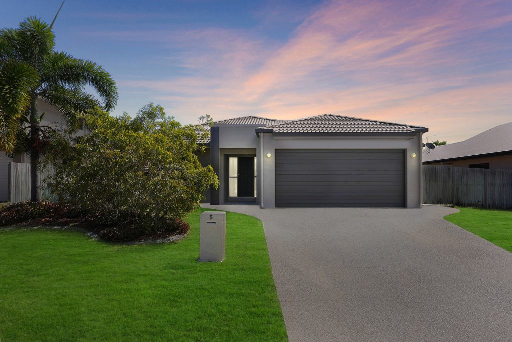 5 Bell Miner Way, Bohle Plains