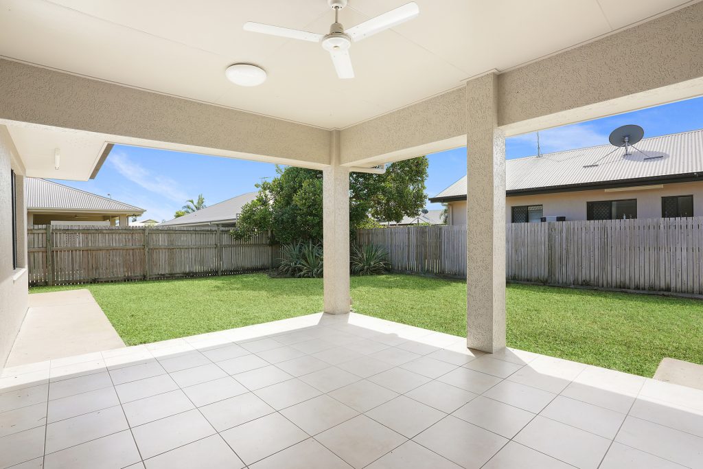 Sold - 5 Bell Miner Way - New Property in Bohle Plains - Real Estate by Brad Matheson