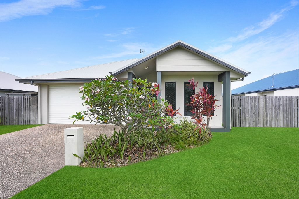 Sold - 10 Goldfish Court - New Property in Burdell - Real Estate by Brad Matheson