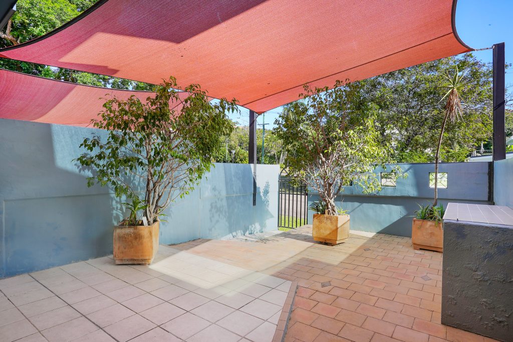 2/46 Alexandra Street, North Ward