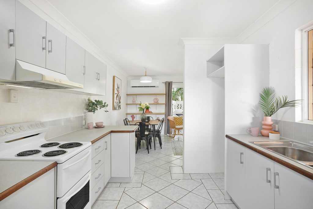 Sold - 2/66 Cook Street - New Property in North Ward - Real Estate by Brad Matheson
