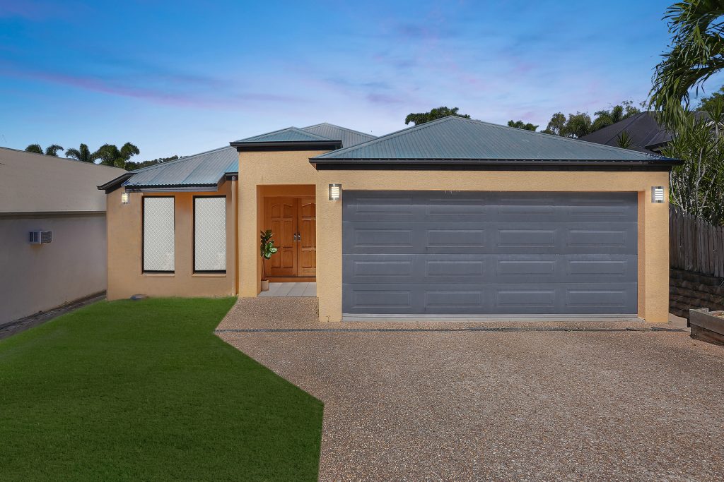 11A Lemonwood Court, Douglas
