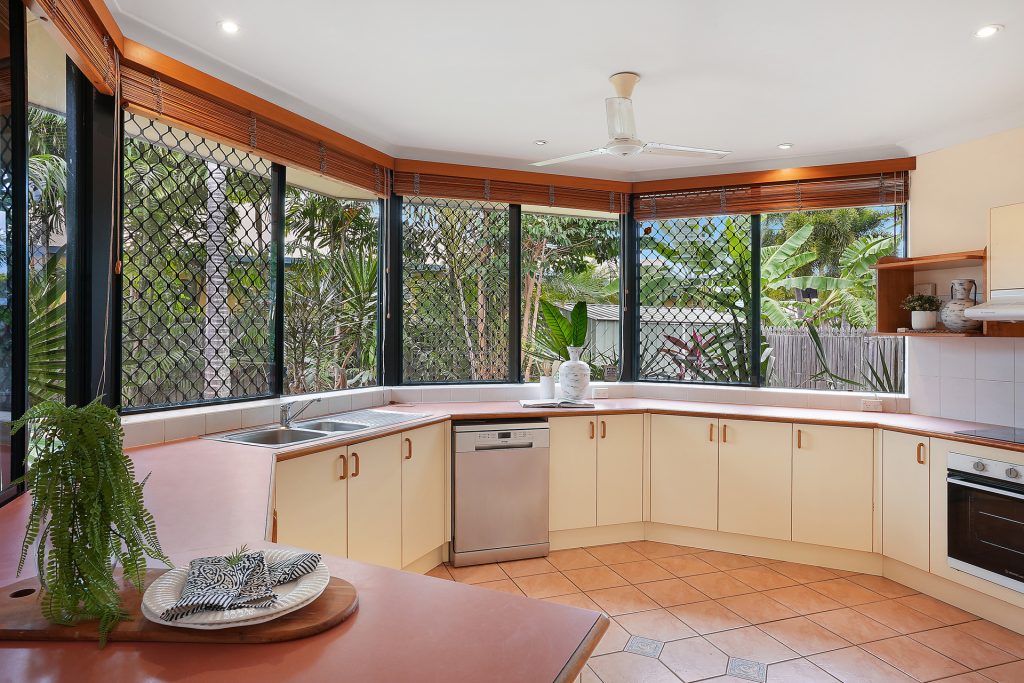 Sold - 5 Sweetgum Place - New Property in Kirwan - Real Estate by Jake Murphy