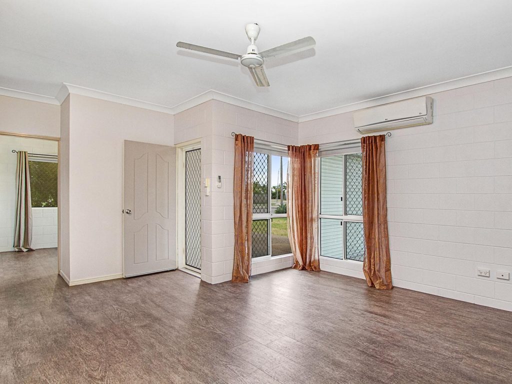 111 Kern Brothers Drive, Thuringowa Central QLD 4817 - photo 2