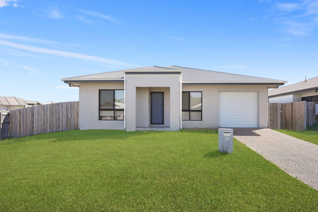 29 Ellsworth Drive, Mount Louisa