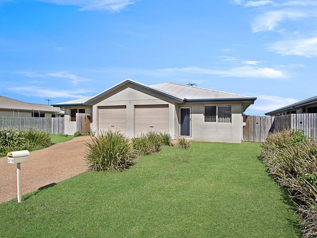 1/15 Amy Court, Kelso