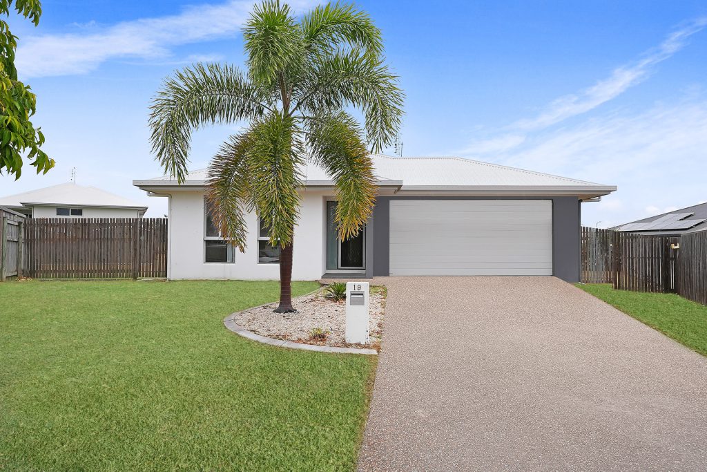 Sold - 19 Hinton Court - New Property in Deeragun - Real Estate by Brad Matheson