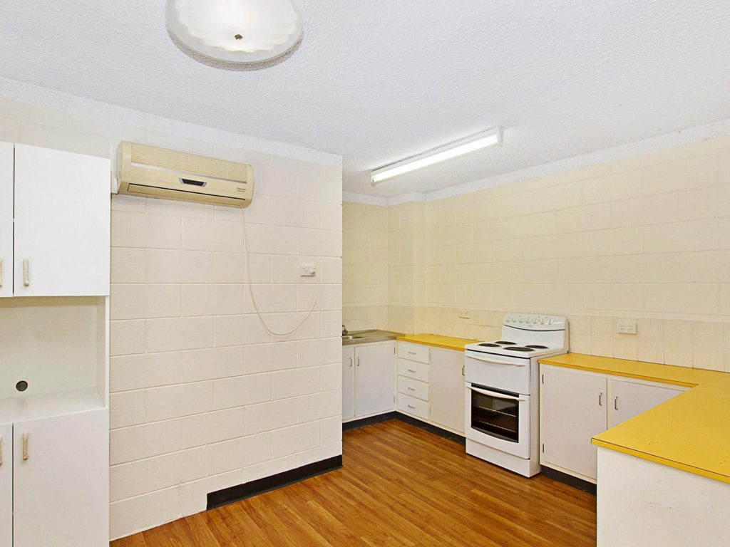 Sold - 1/12 The Avenue - New Property in Hermit Park - Real Estate by Brad Matheson