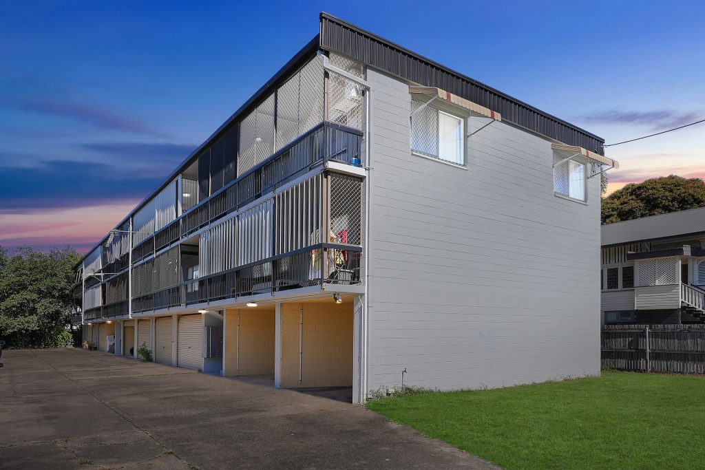 Sold - 1/12 The Avenue - New Property in Hermit Park - Real Estate by Brad Matheson