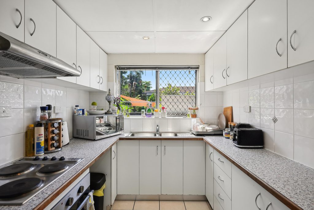 Sold - 4/10 Paxton Street - New Property in North Ward - Real Estate by Brad Matheson