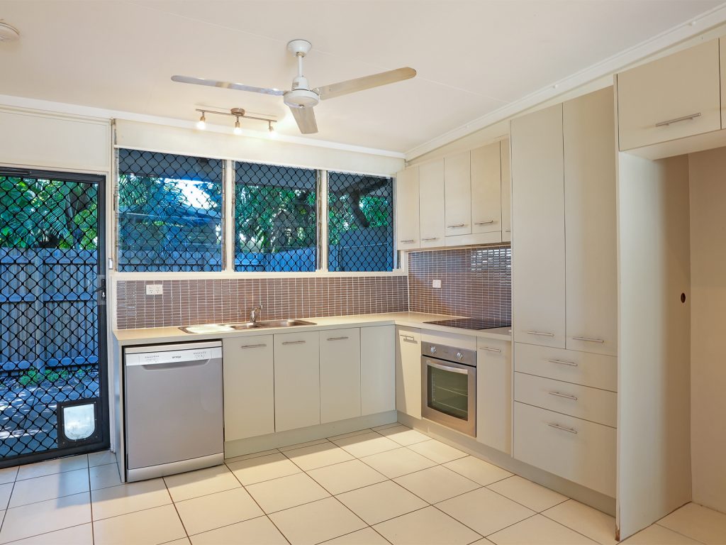 Sold - 3/53 Princes Road - New Property in Hyde Park - Real Estate by Brad Matheson