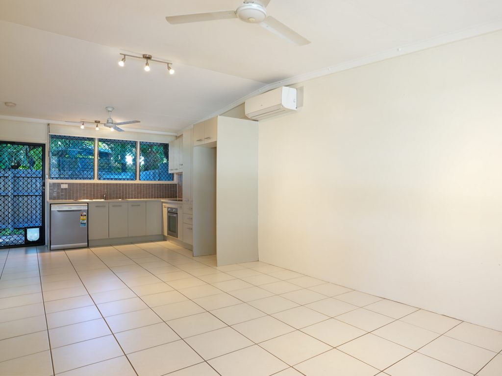 Sold - 3/53 Princes Road - New Property in Hyde Park - Real Estate by Brad Matheson