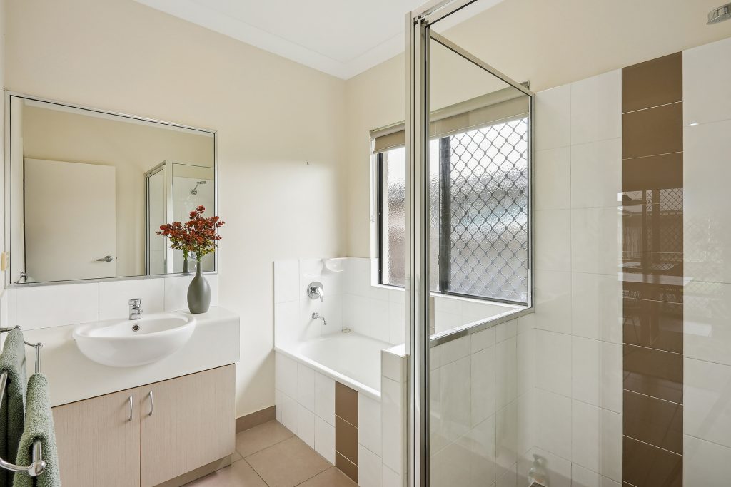 Sold - 62 Ellsworth Drive - New Property in Mount Louisa - Real Estate by Brad Matheson