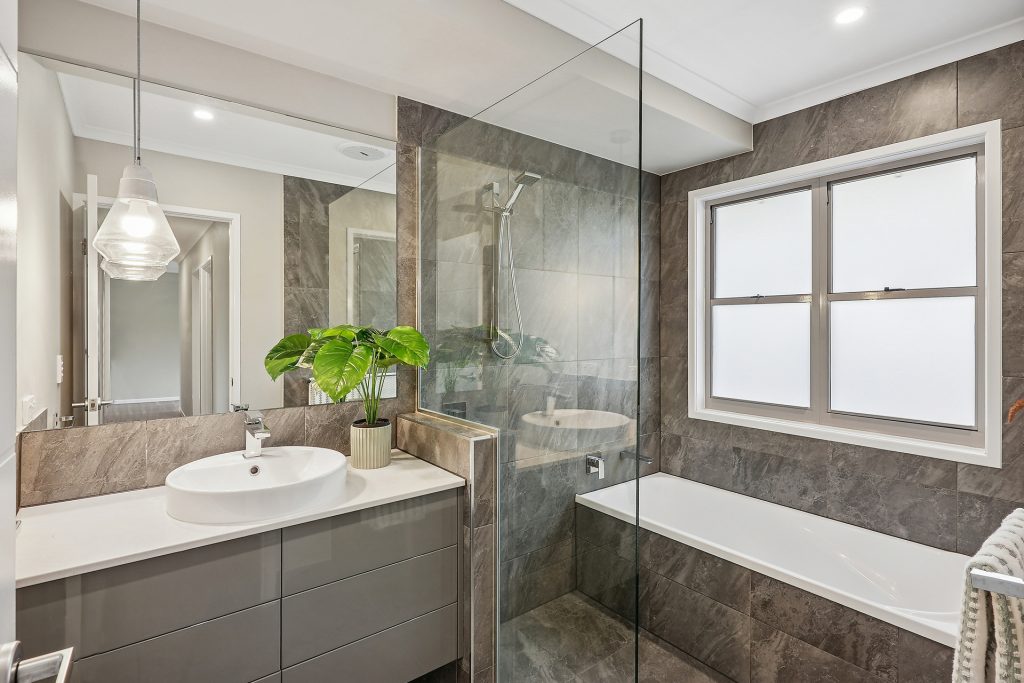 Sold - 46 Elford Place - New Property in Mount Louisa - Real Estate by Brad Matheson
