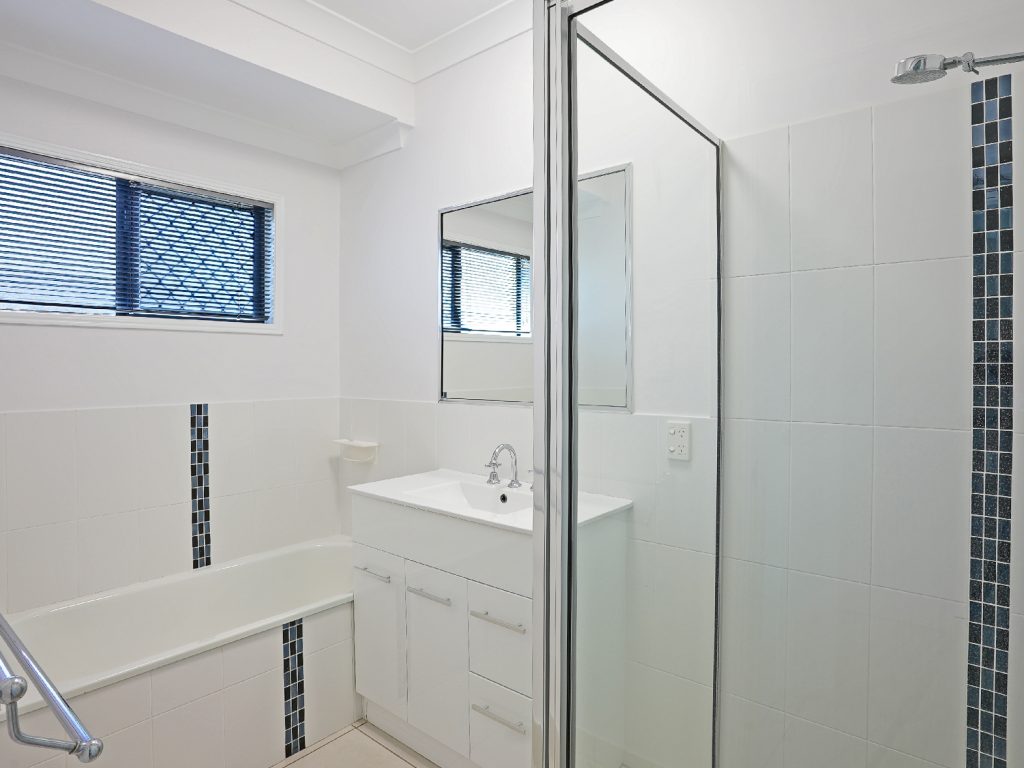 Sold - 21 Derwent Circuit - New Property in Kelso - Real Estate by Brad Matheson