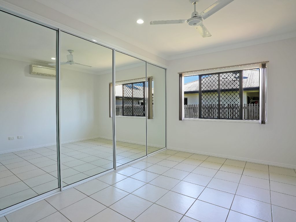 Sold - 21 Derwent Circuit - New Property in Kelso - Real Estate by Brad Matheson