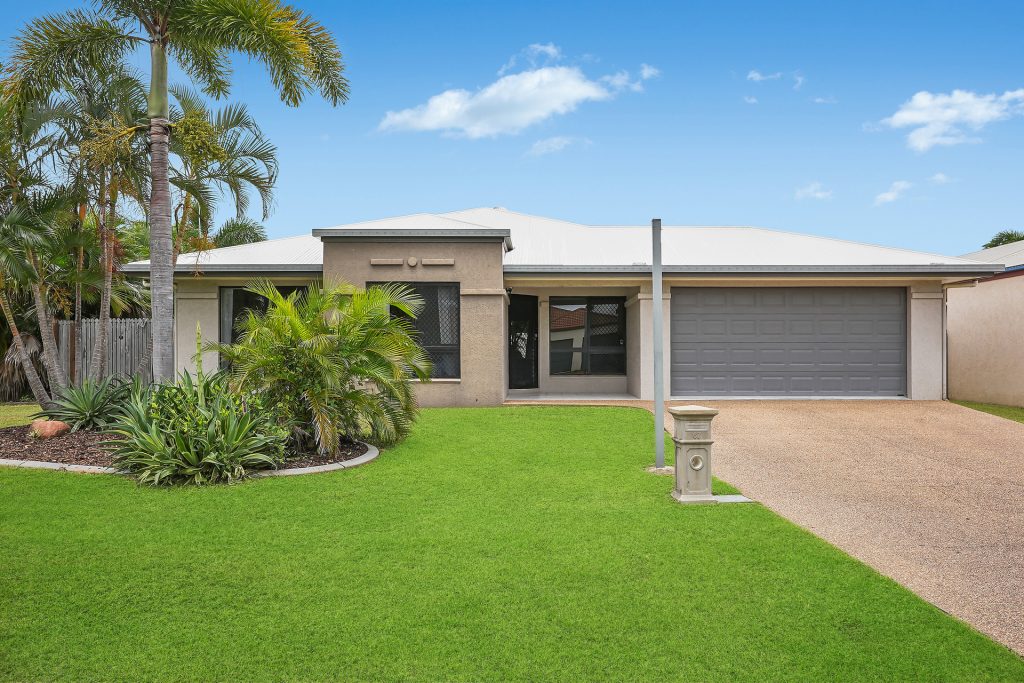 67 Estuary Parade, Douglas