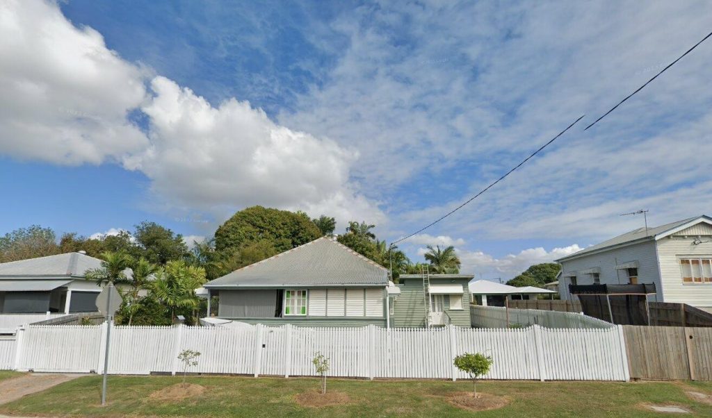 48 Tenth Avenue, Railway Estate
