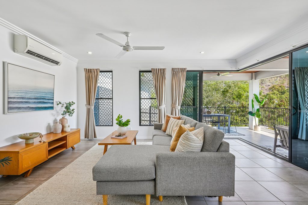 Sold - 71 Yarrawonga Drive - New Property in Castle Hill - Real Estate by Brad Matheson