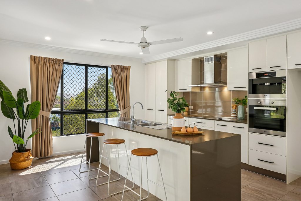 Sold - 71 Yarrawonga Drive - New Property in Castle Hill - Real Estate by Brad Matheson