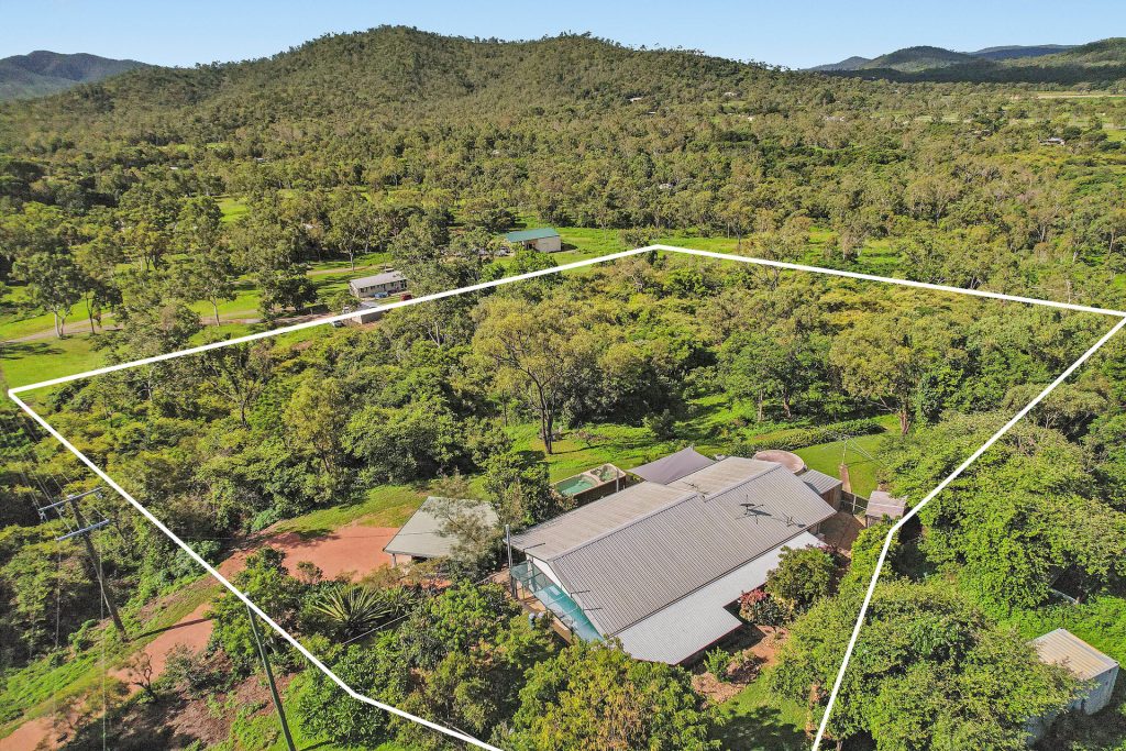 Sold - 25 Chisholm Trail - New Property in Oak Valley - Real Estate by Brad Matheson