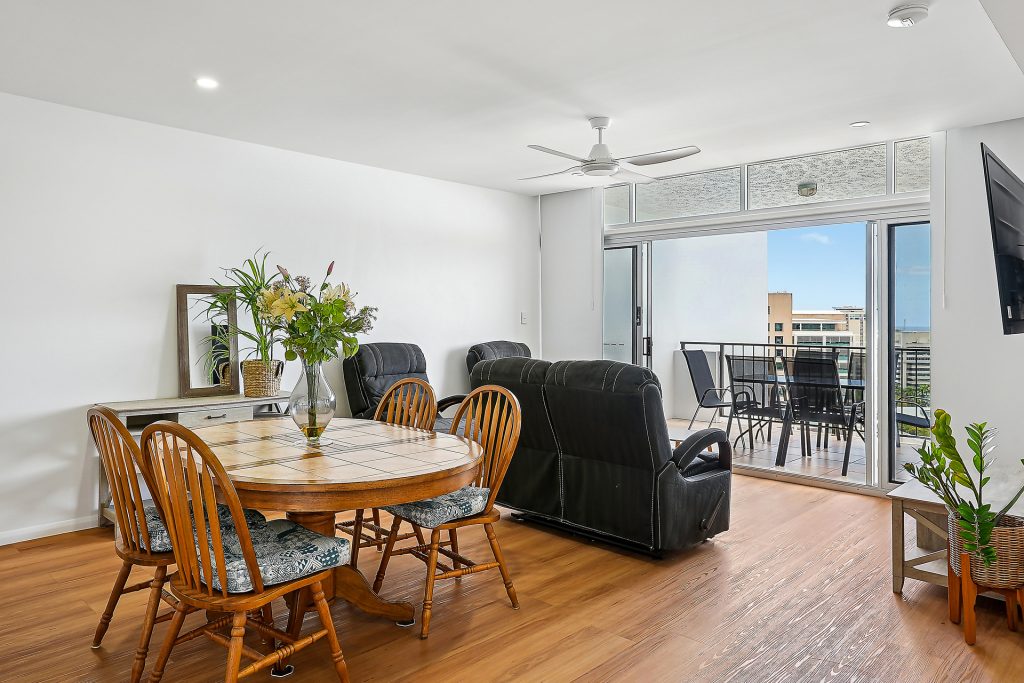 73/1 Stanton Terrace, Townsville City