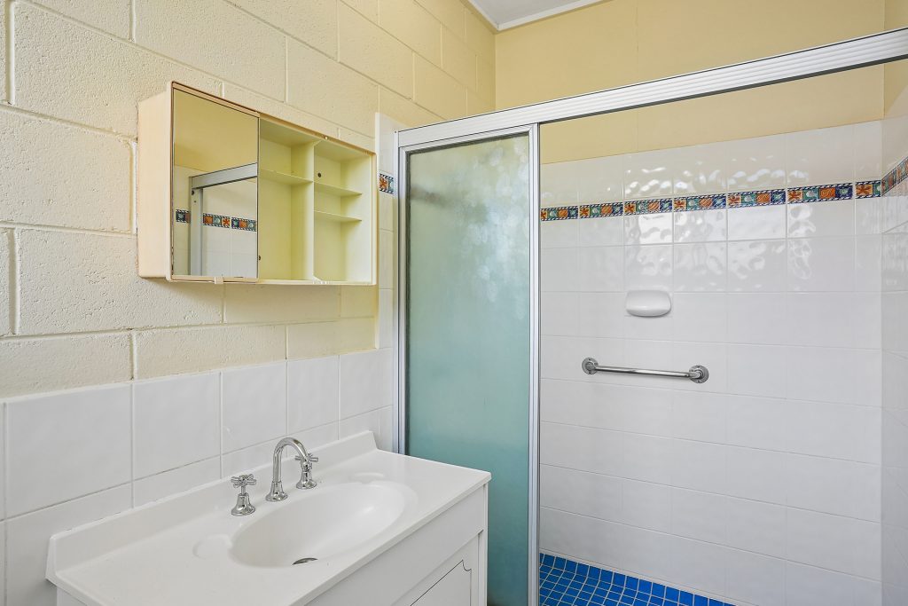Sold - 4/76 Cook Street - New Property in North Ward - Real Estate by Brad Matheson