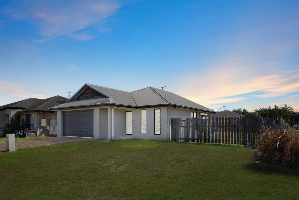 2 Burford Court, Kirwan