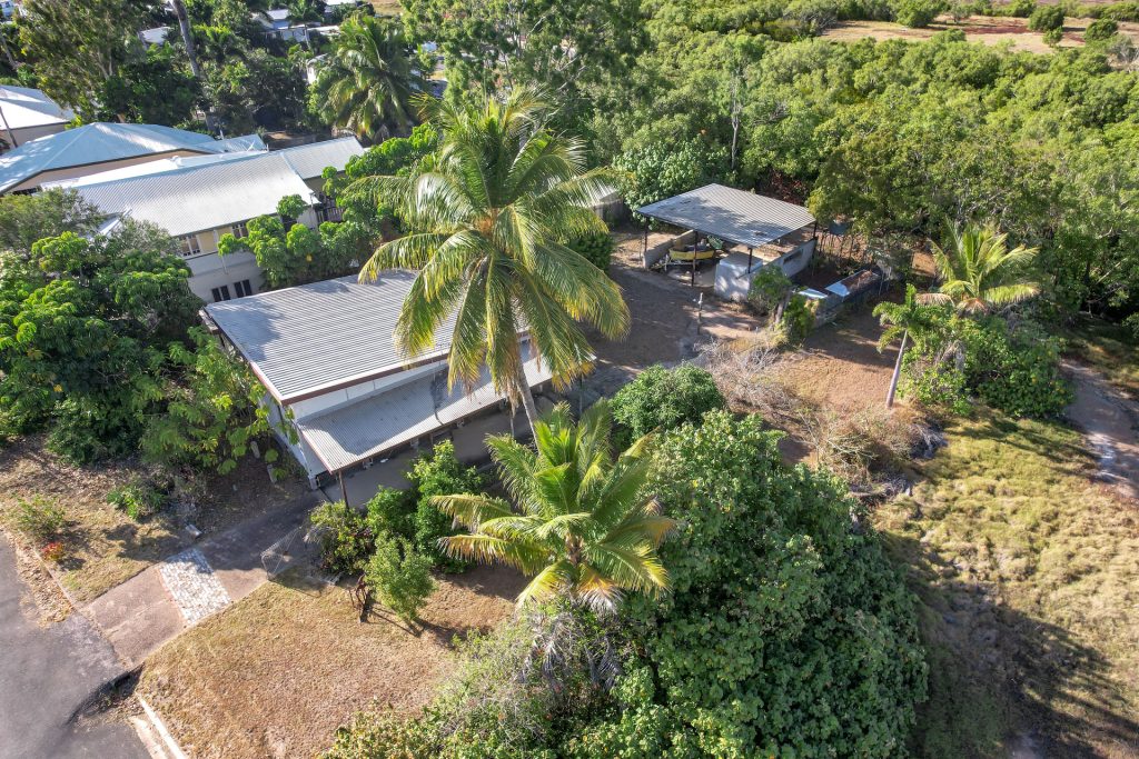 40 Seventh Street, Railway Estate