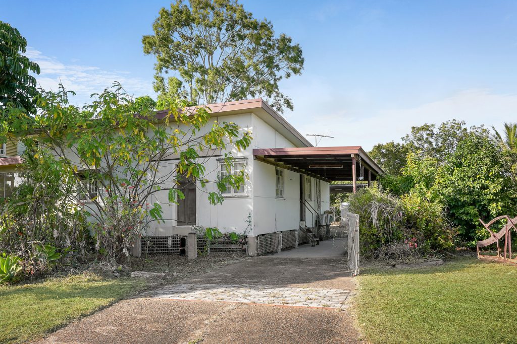 Sold - 40 Seventh Street - New Property in Railway Estate - Real Estate by Brad Matheson