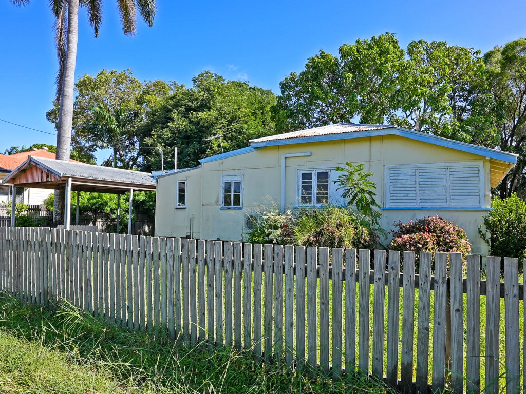 Sold - 64 Tenth Avenue - New Property in Railway Estate - Real Estate by Brad Matheson