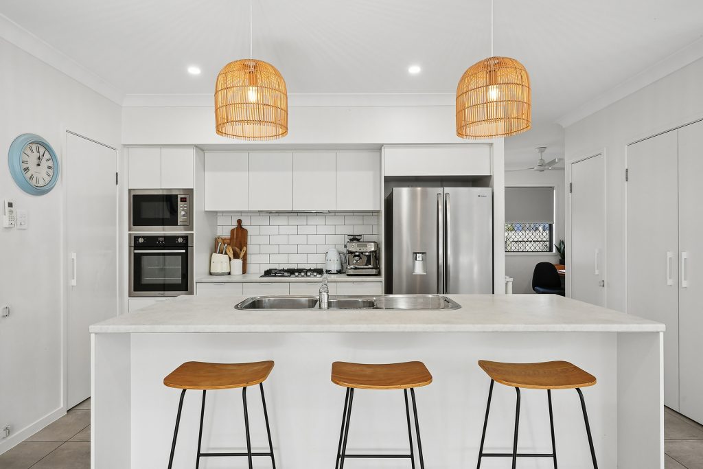 Sold - 5 Yumba Circuit - New Property in Mount Louisa - Real Estate by Jake Murphy