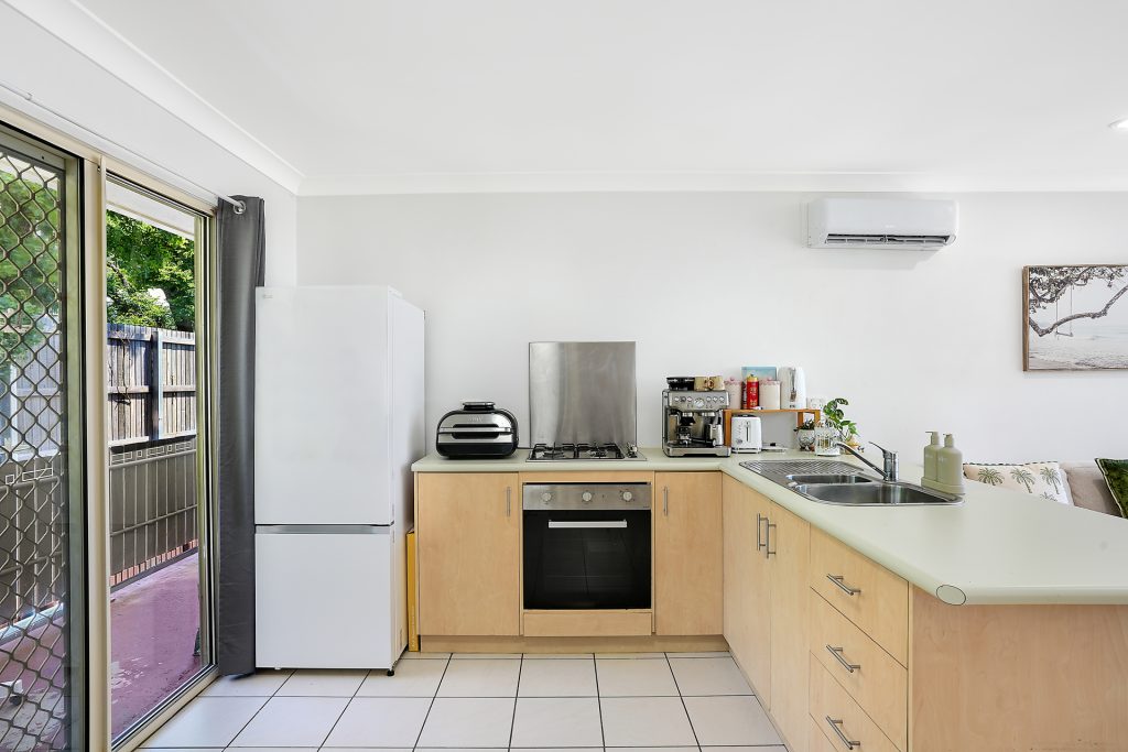  - 5/300 Stanley Street - New Property in North Ward - Real Estate by Brad Matheson
