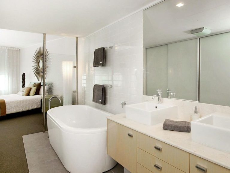 Sold - 324/72-74 The Strand - New Property in North Ward - Real Estate by Brad Matheson