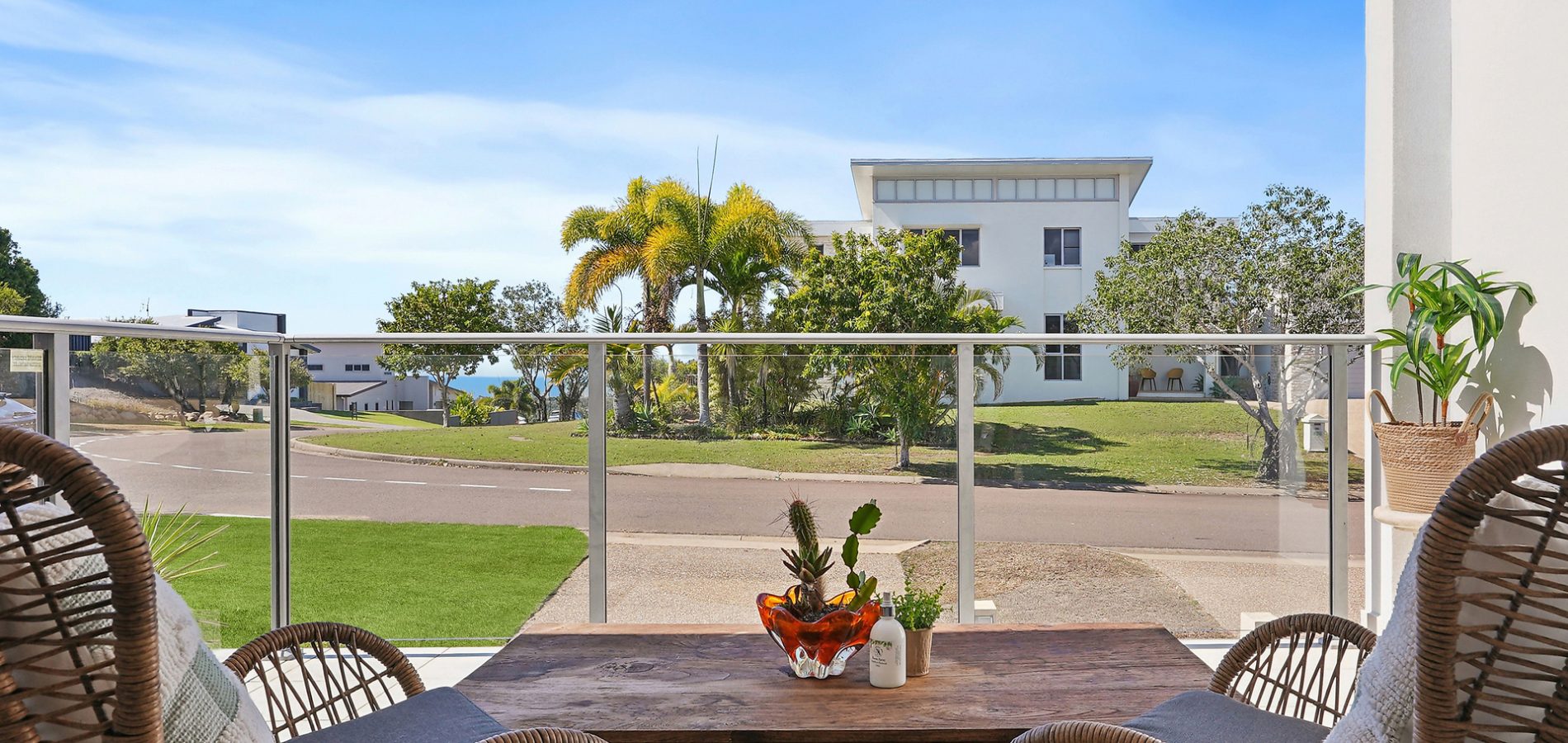 2/137 Goicoechea Drive, Bushland Beach