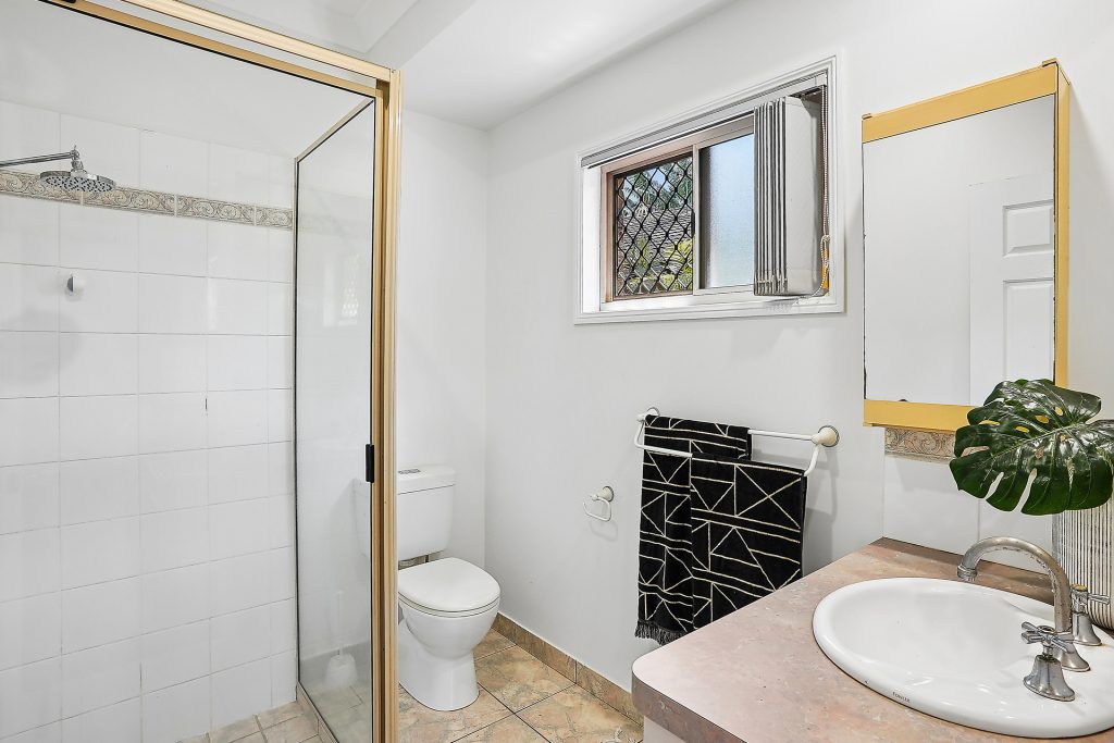 Sold - 7 Kamaran Court - New Property in Annandale - Real Estate by Scott Mawn
