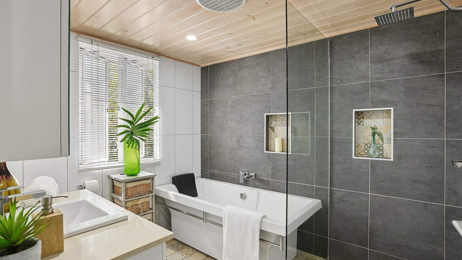 For Sale - 44 Queens Road - New Property in Hermit Park - Real Estate by Jake Murphy
