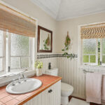 11 Melton Terrace Townsville City QLD 4810 AUS