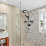 39 Hughes Street Hermit Park QLD 4812 AUS