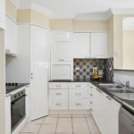 5/304 Stanley Street North Ward QLD 4810 AUS