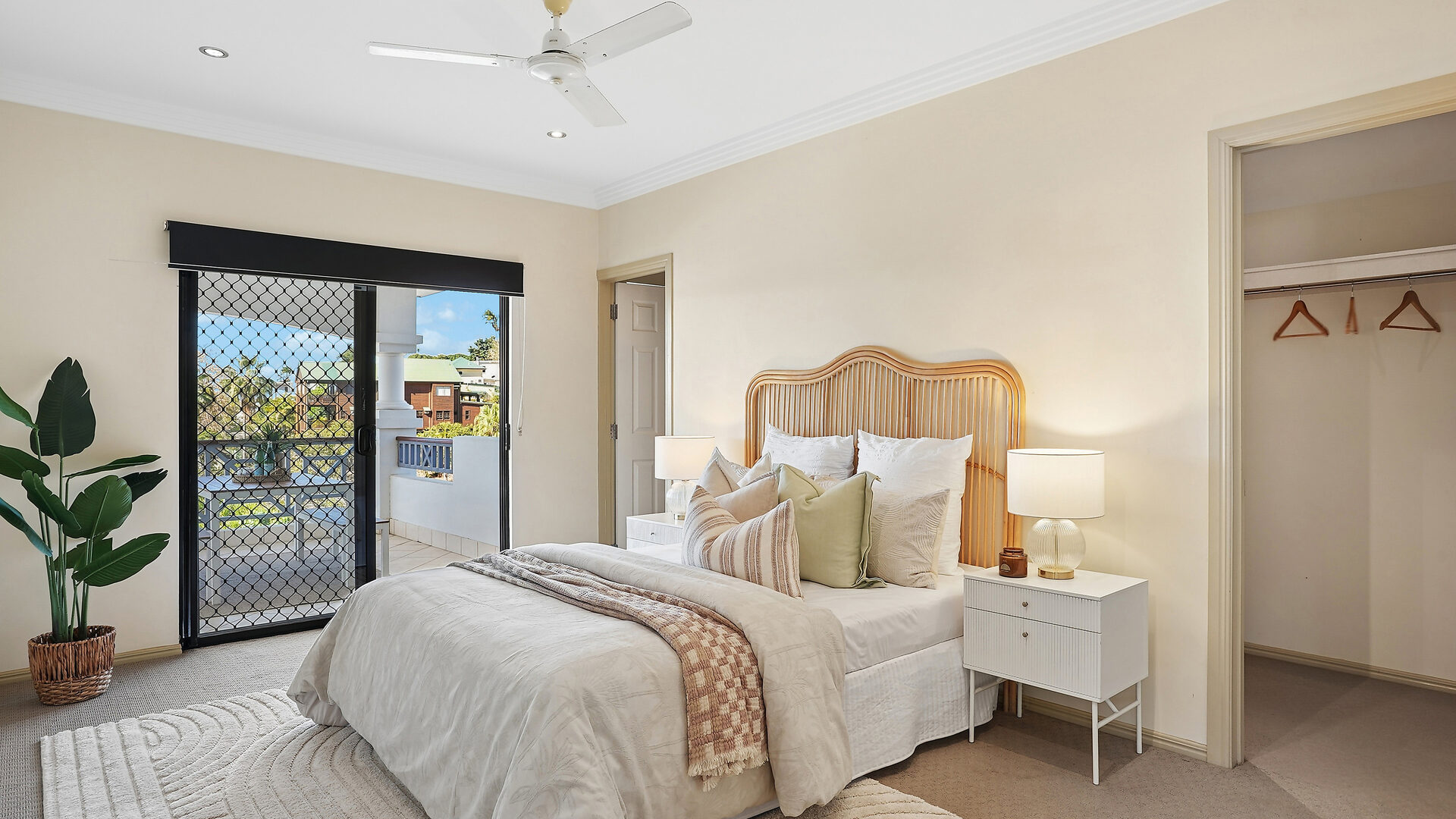 For Sale - 5/304 Stanley Street - New Property in North Ward - Real Estate by Brad Matheson