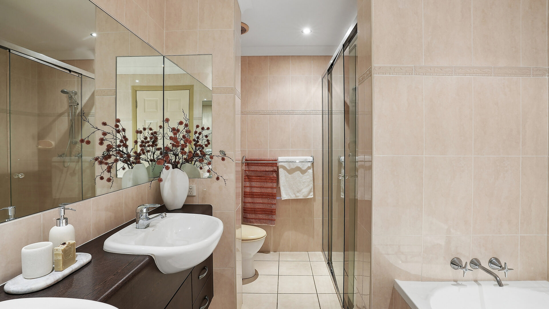 For Sale - 5/304 Stanley Street - New Property in North Ward - Real Estate by Brad Matheson
