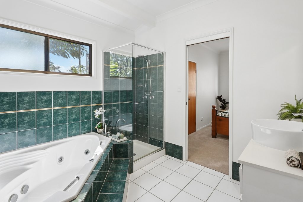 Auction - 7 Woodlands Court - New Property in Castle Hill - Real Estate by Brad Matheson
