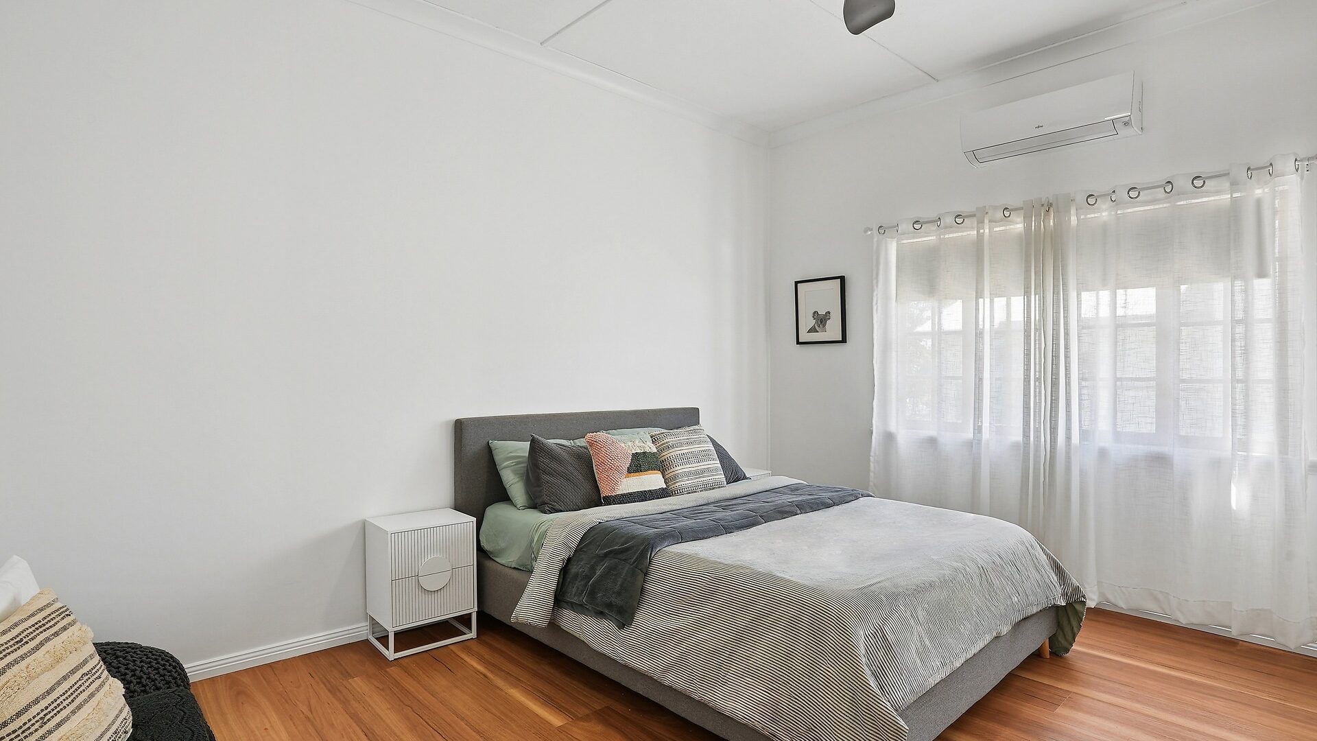 Auction - 52 Cheyne Street - New Property in Pimlico - Real Estate by Brad Matheson