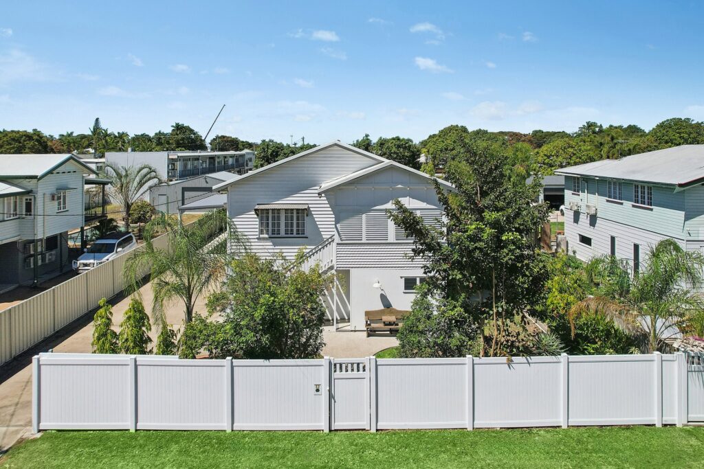 Auction - 52 Cheyne Street - New Property in Pimlico - Real Estate by Brad Matheson